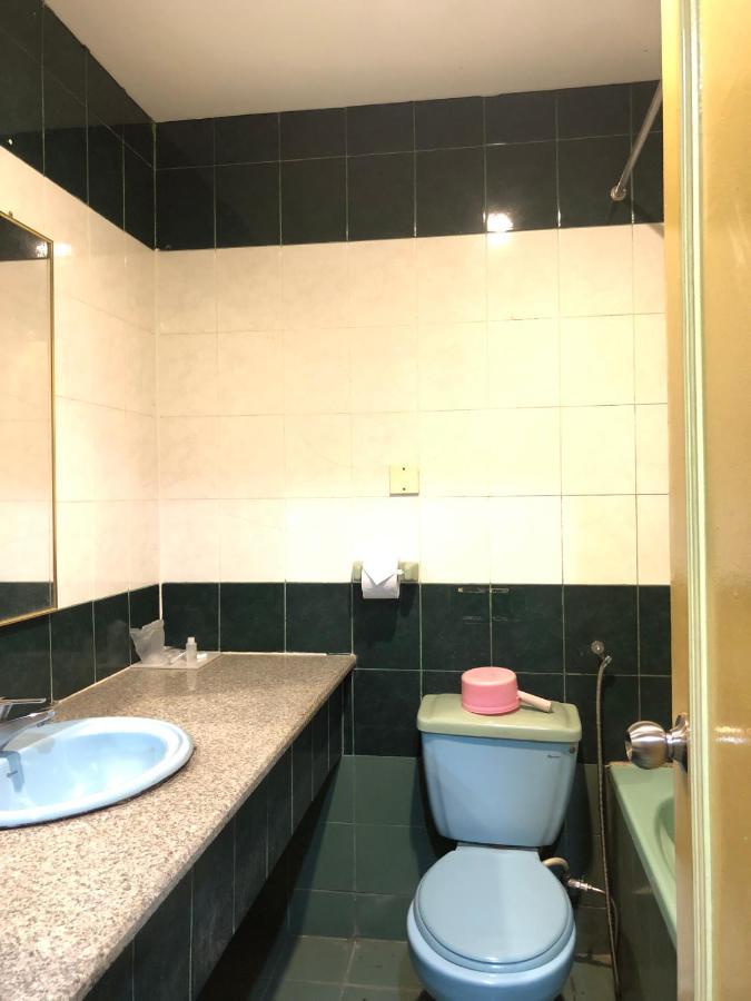 לימבאנג Purnama Hotel מראה חיצוני תמונה